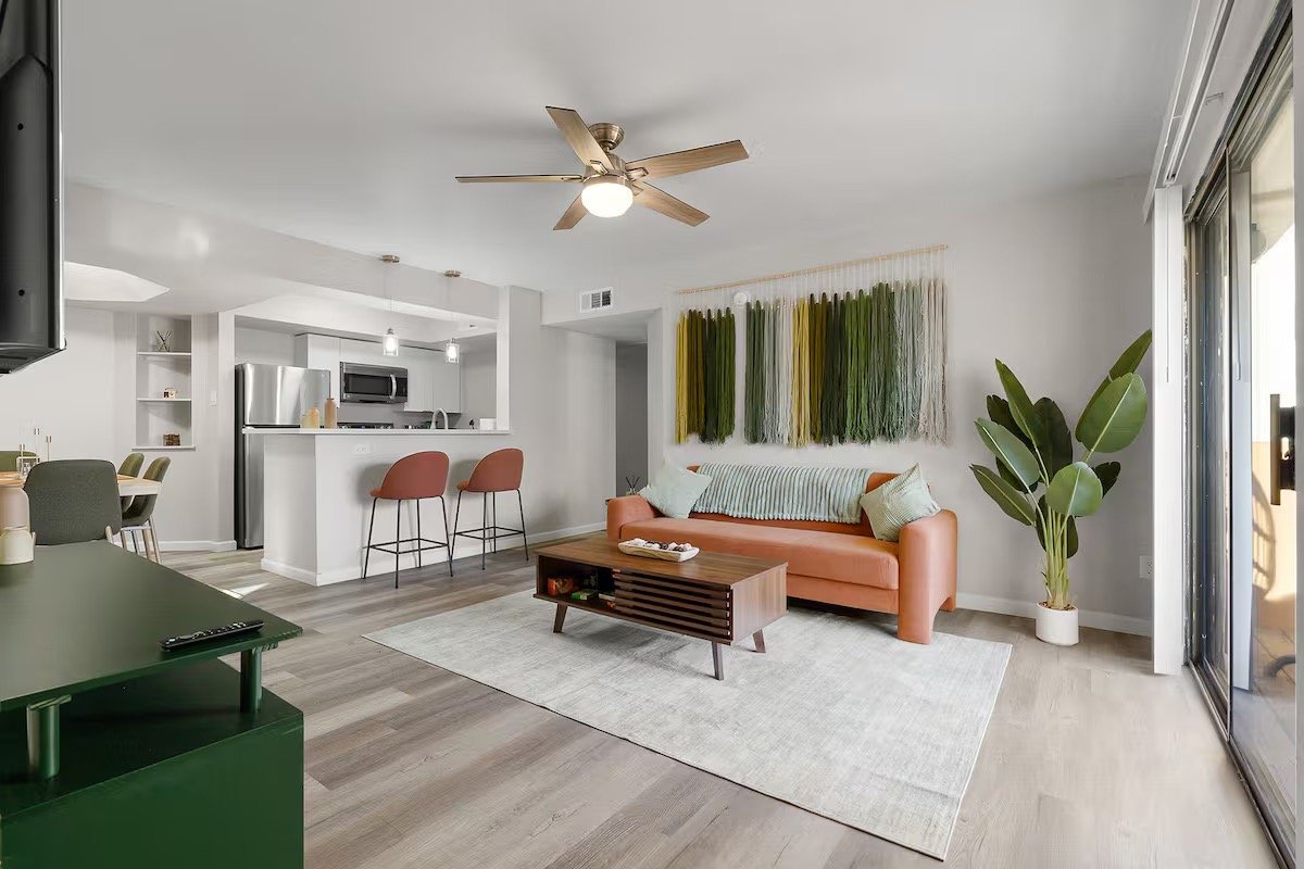 Tempe Apartment: 610 E Gilbert Dr