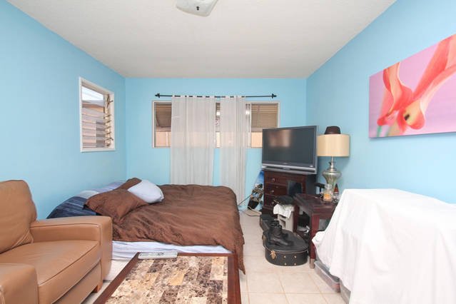 long beach Other: 1905 e florida st