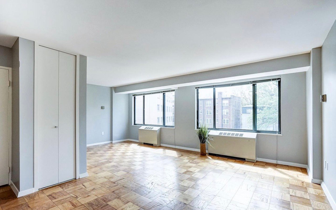 Washington Condo: 5410 Connecticut Ave NW