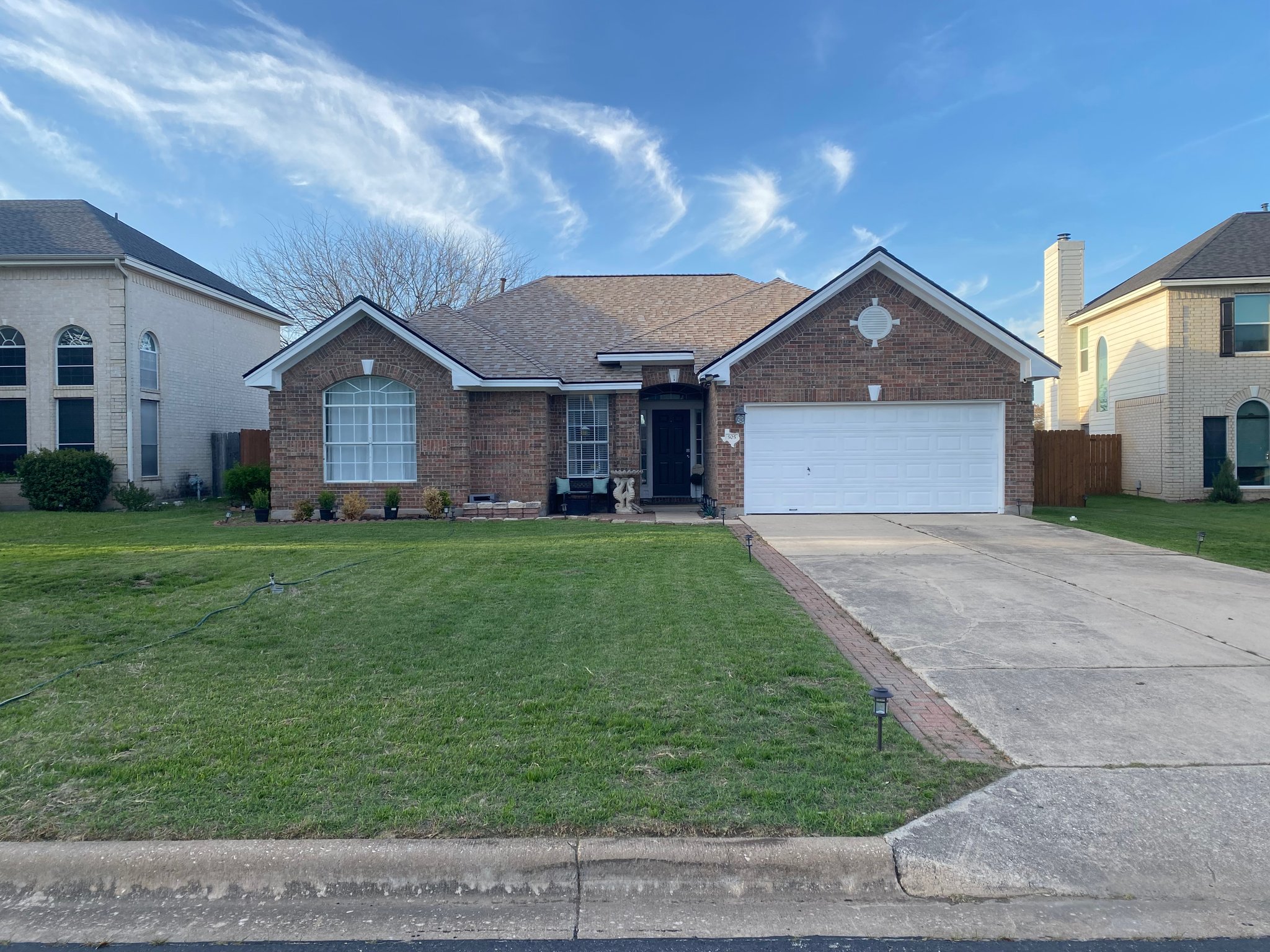 Georgetown House: 505 Preakness Pl