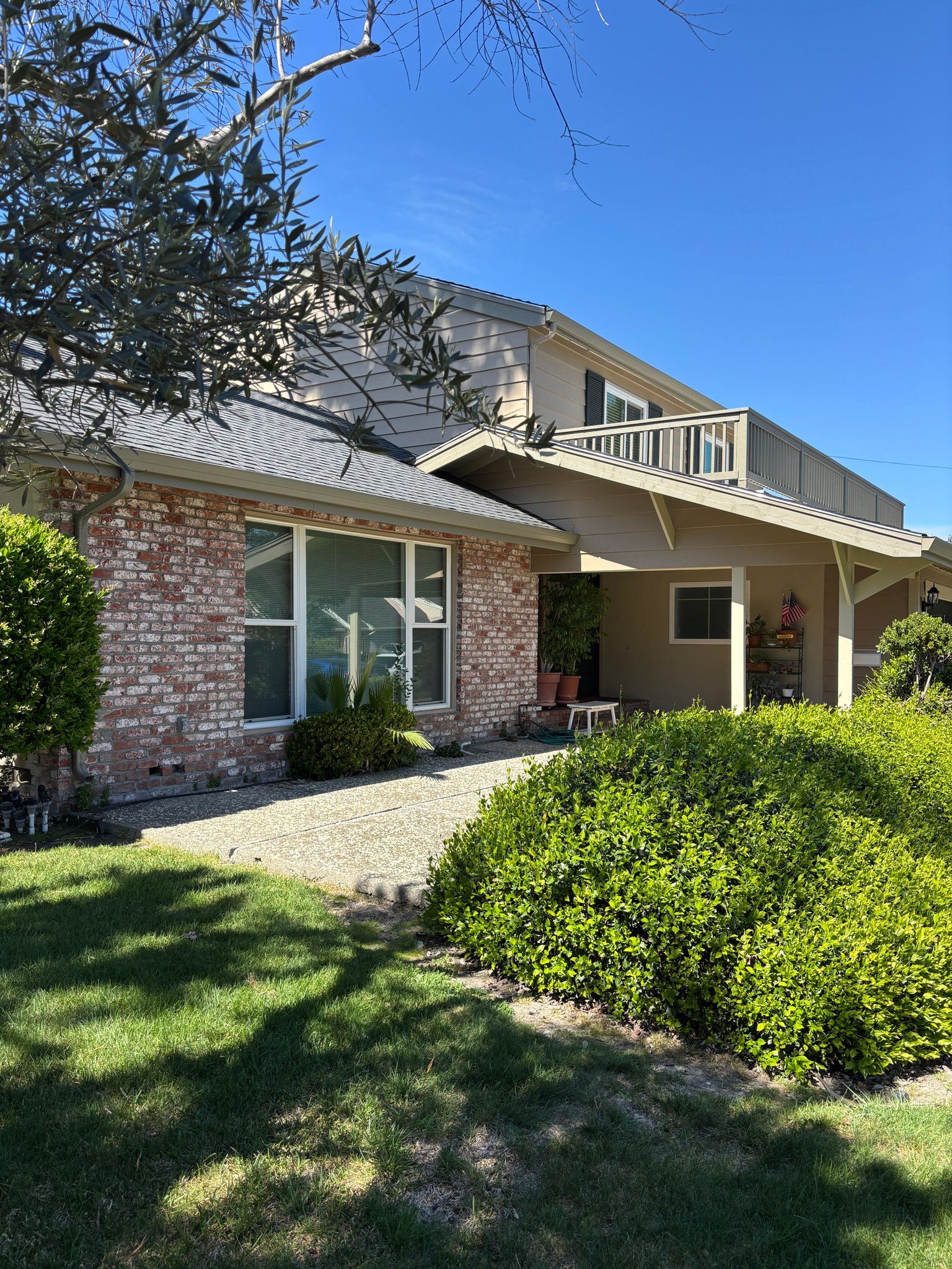 San Ramon House: 115 Medinah Pl