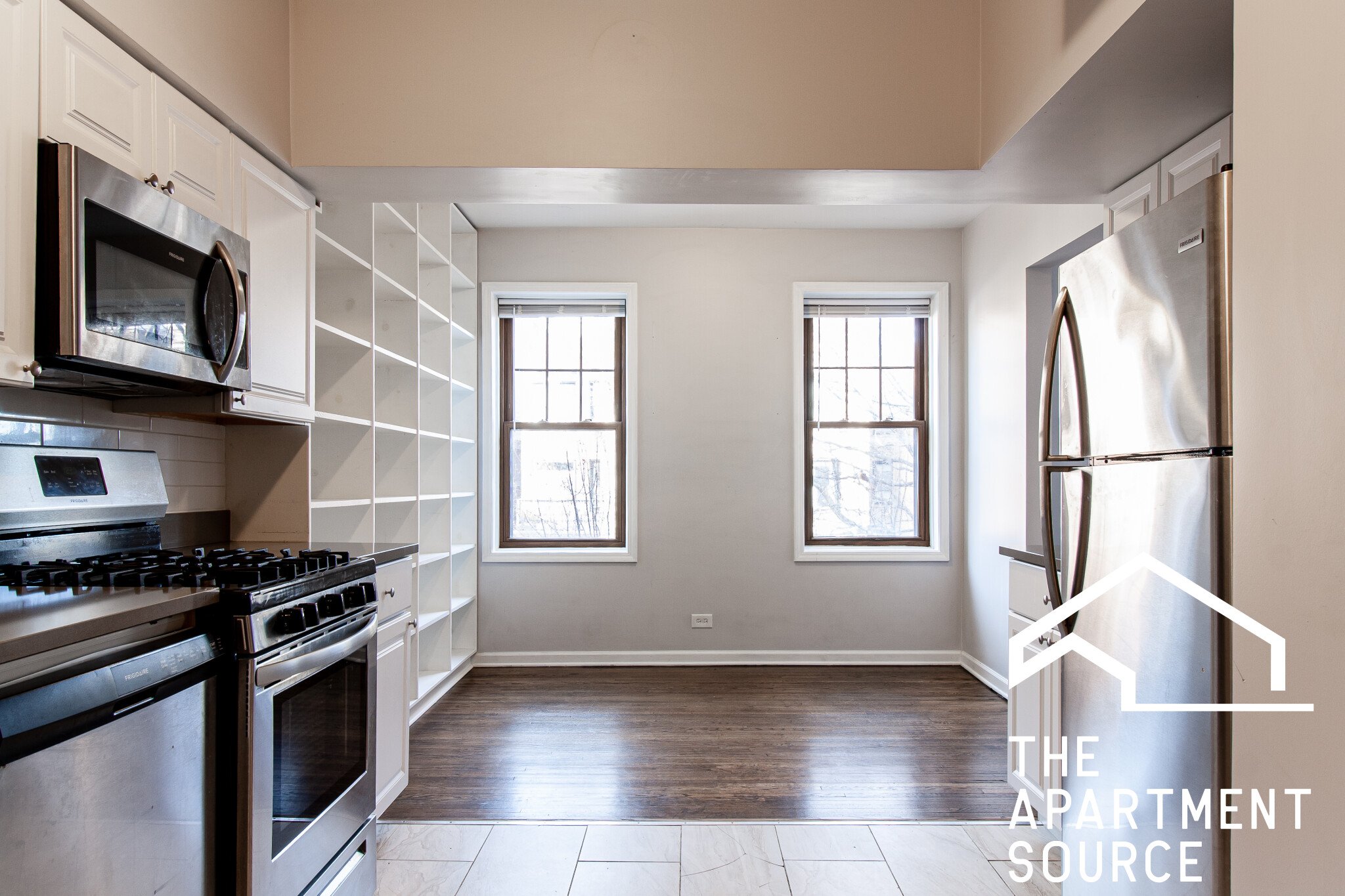 Chicago Condo: 3714 N Sheffield Ave