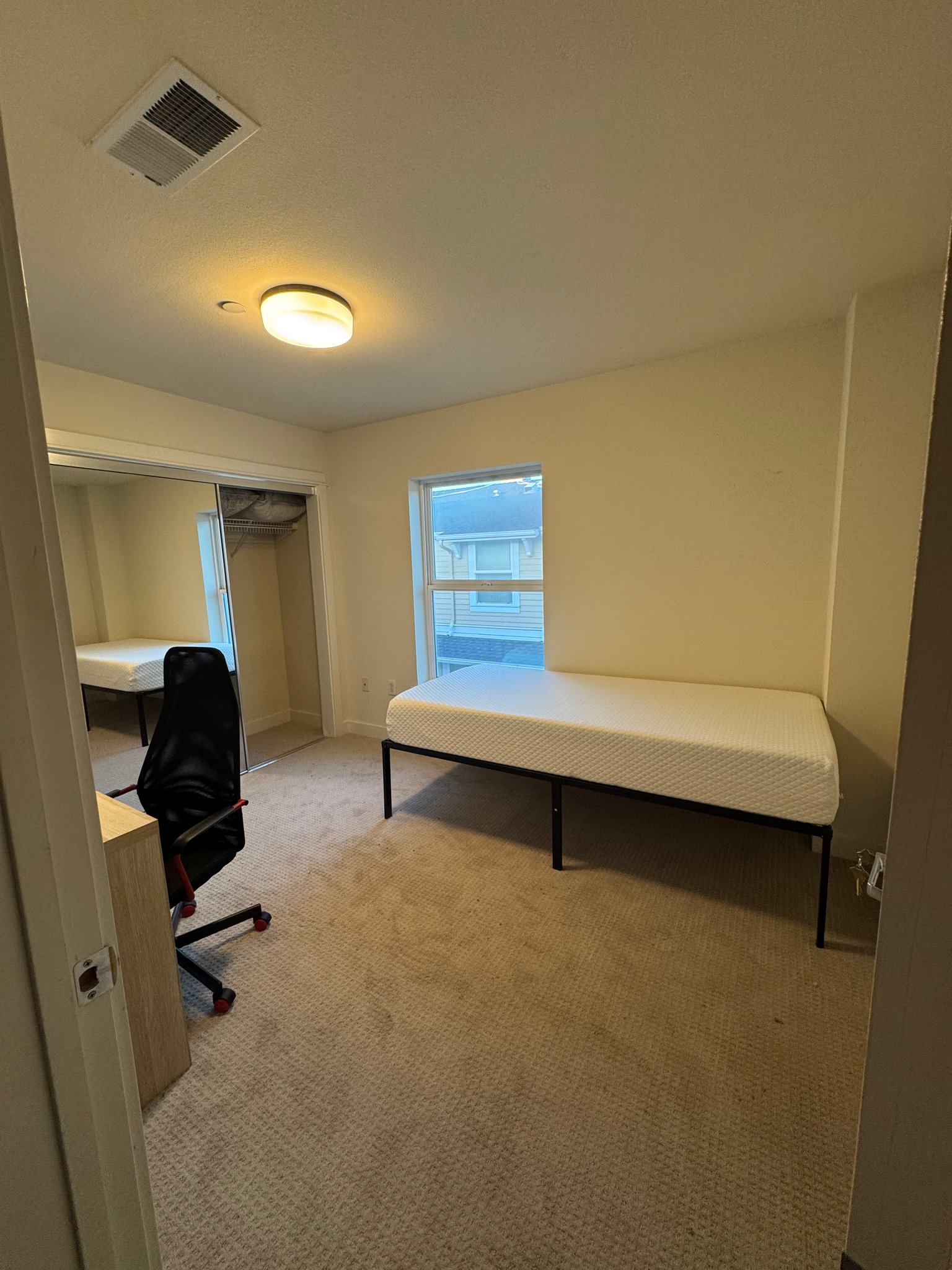 San Jose Townhome: 179 Cahill Park Dr