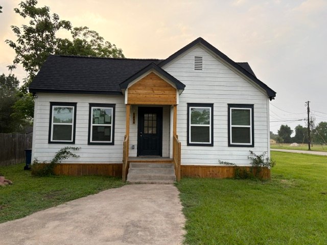 Hempstead House: 1246 5th St