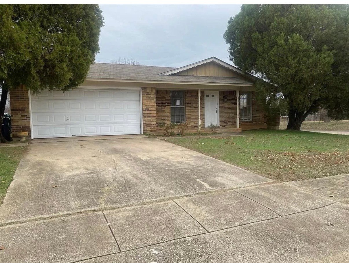 Denton House: 3920 Redstone Rd