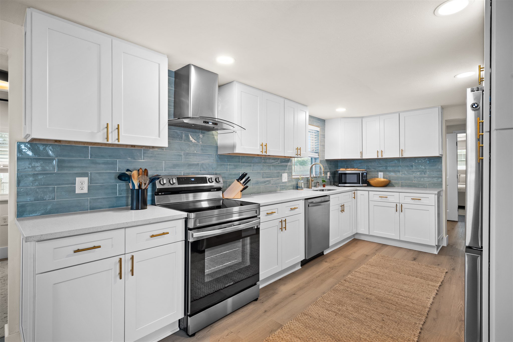 Tampa House: 3406 W Leroy St