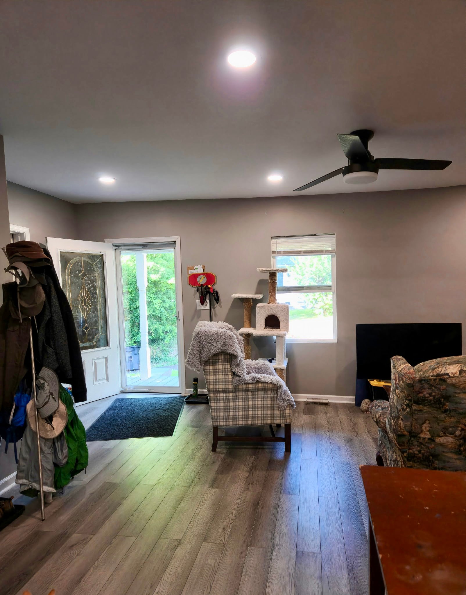 Danville House: 209 Walnut St