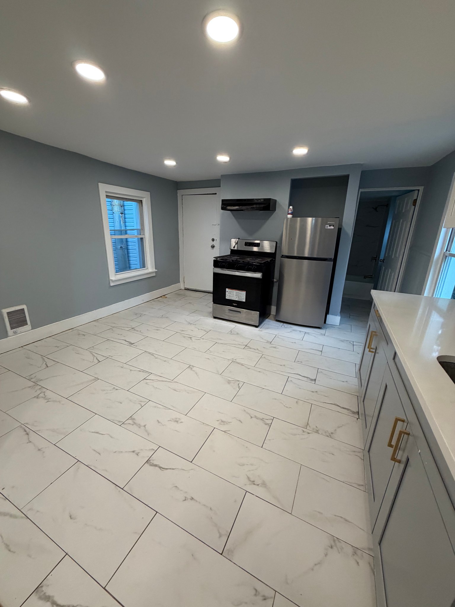 Orange Multiplex: 590 Christopher St