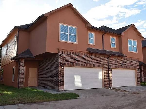 Missiour City Townhome: 2120 Bermuda Dunes