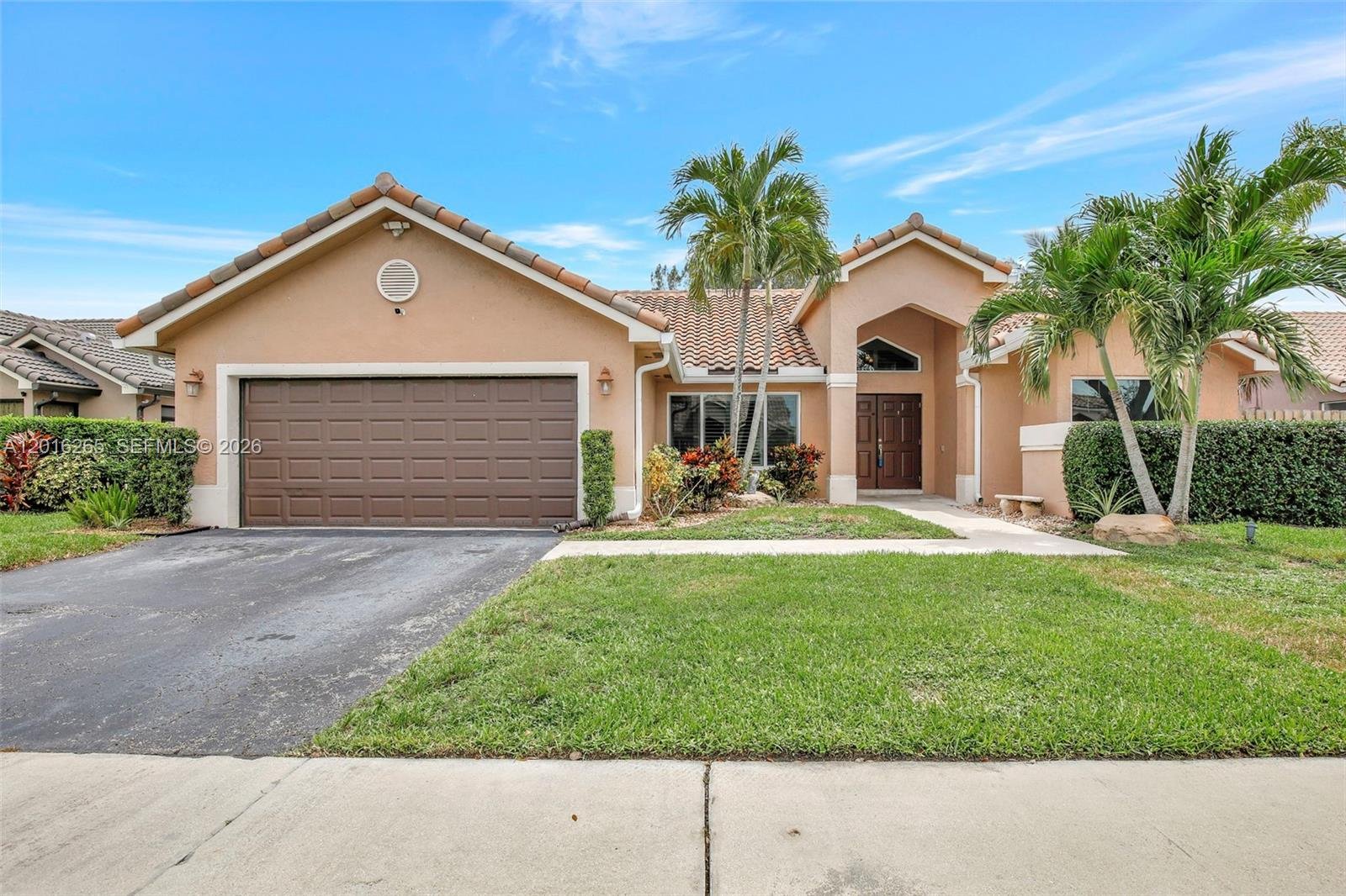 Davie House: 12486 SW 9th Pl