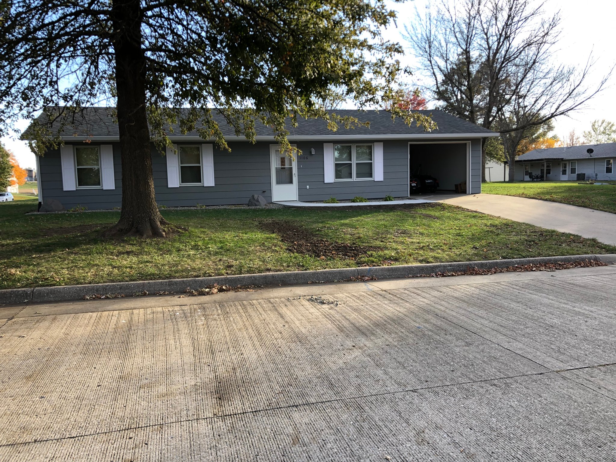 Maryville House: 1106 W 17th Street