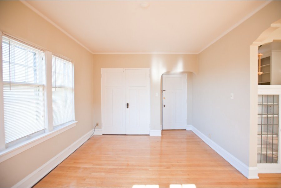 Shorewood Apartment: 1720 E Newton Ave