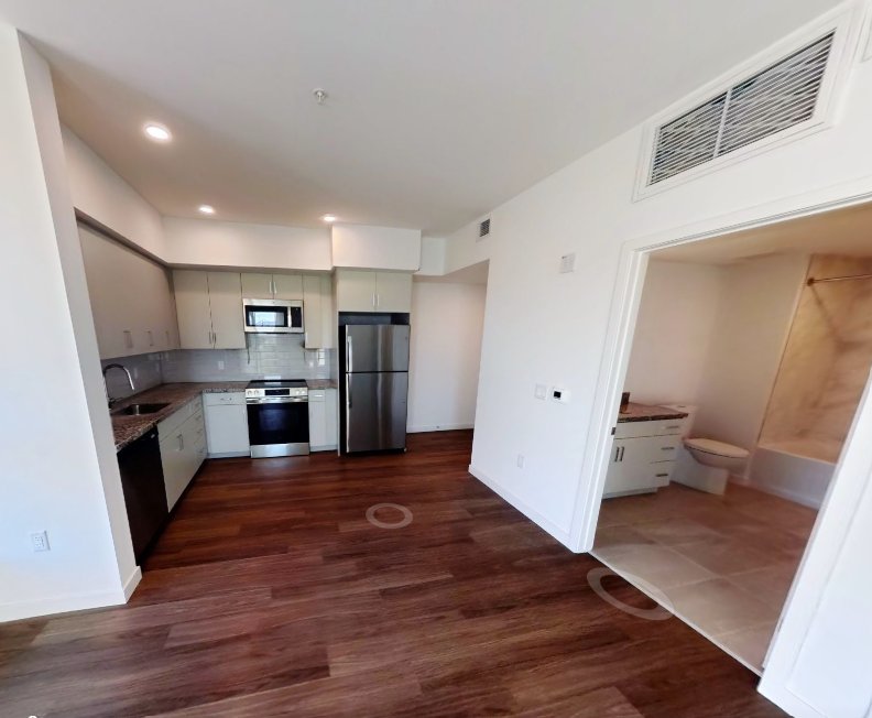 Los Angeles Apartment: 18900 Parthenia Street