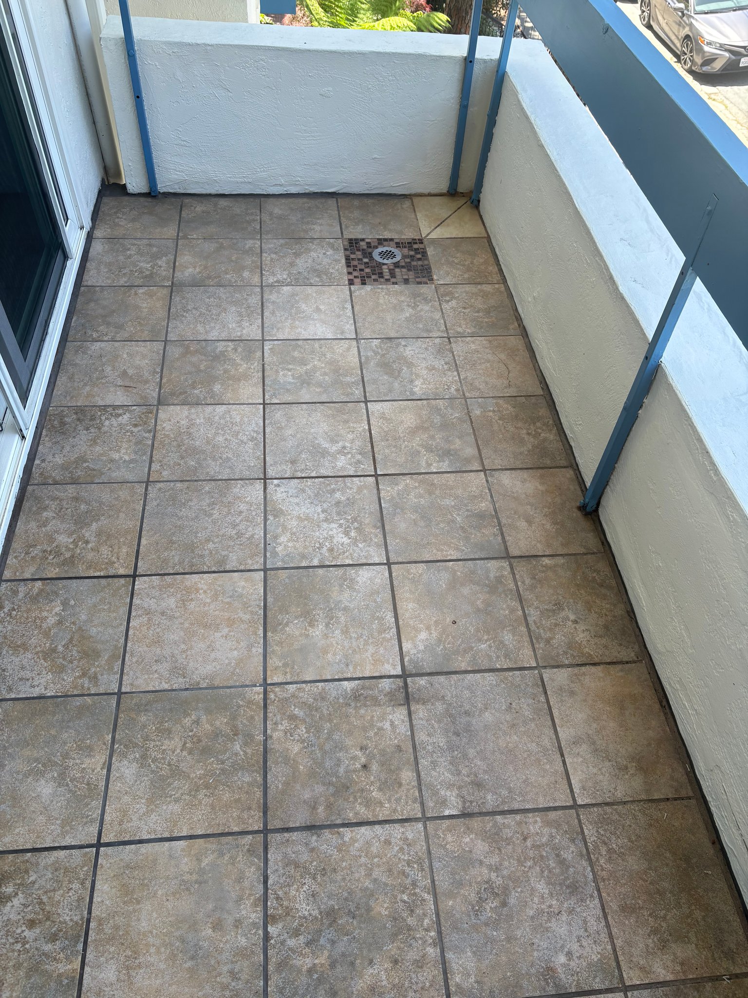 Oakland Apartment: 3840 Howe Street