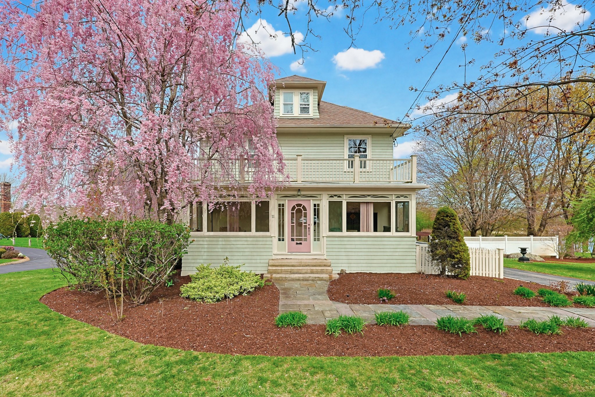 Milford House: 111 Purchase Street