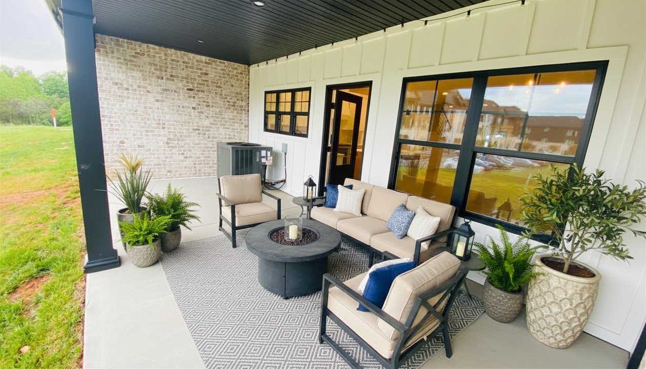 Forest Townhome: 1014 Landon Ct
