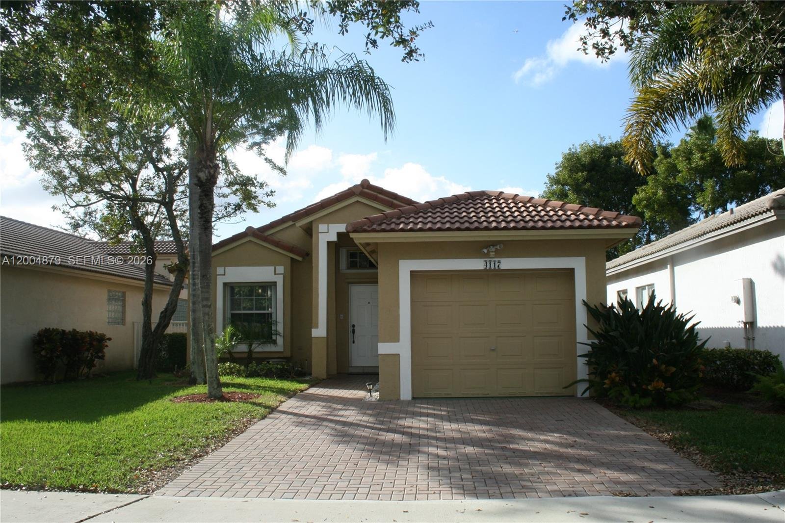 Weston House: 4117 Sapphire Bnd