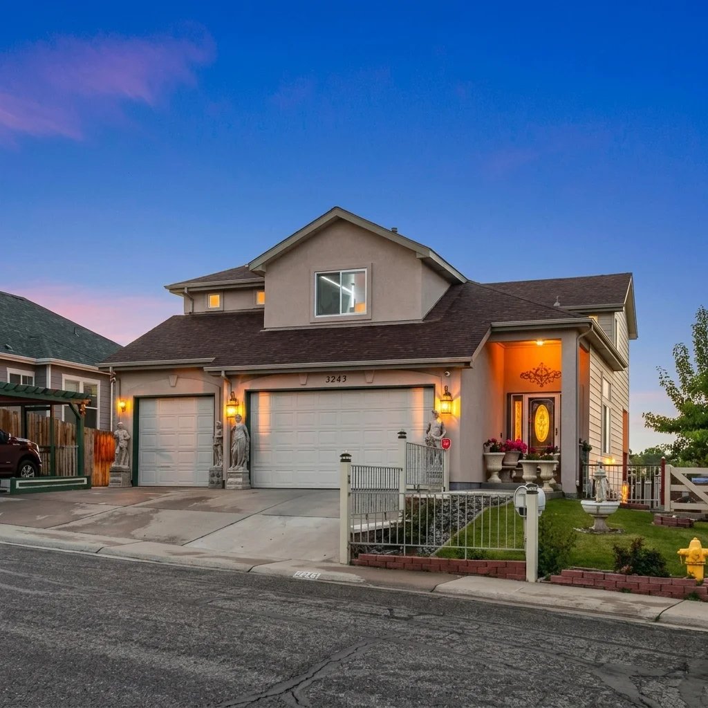 Thornton House: 3243 E 94th Dr