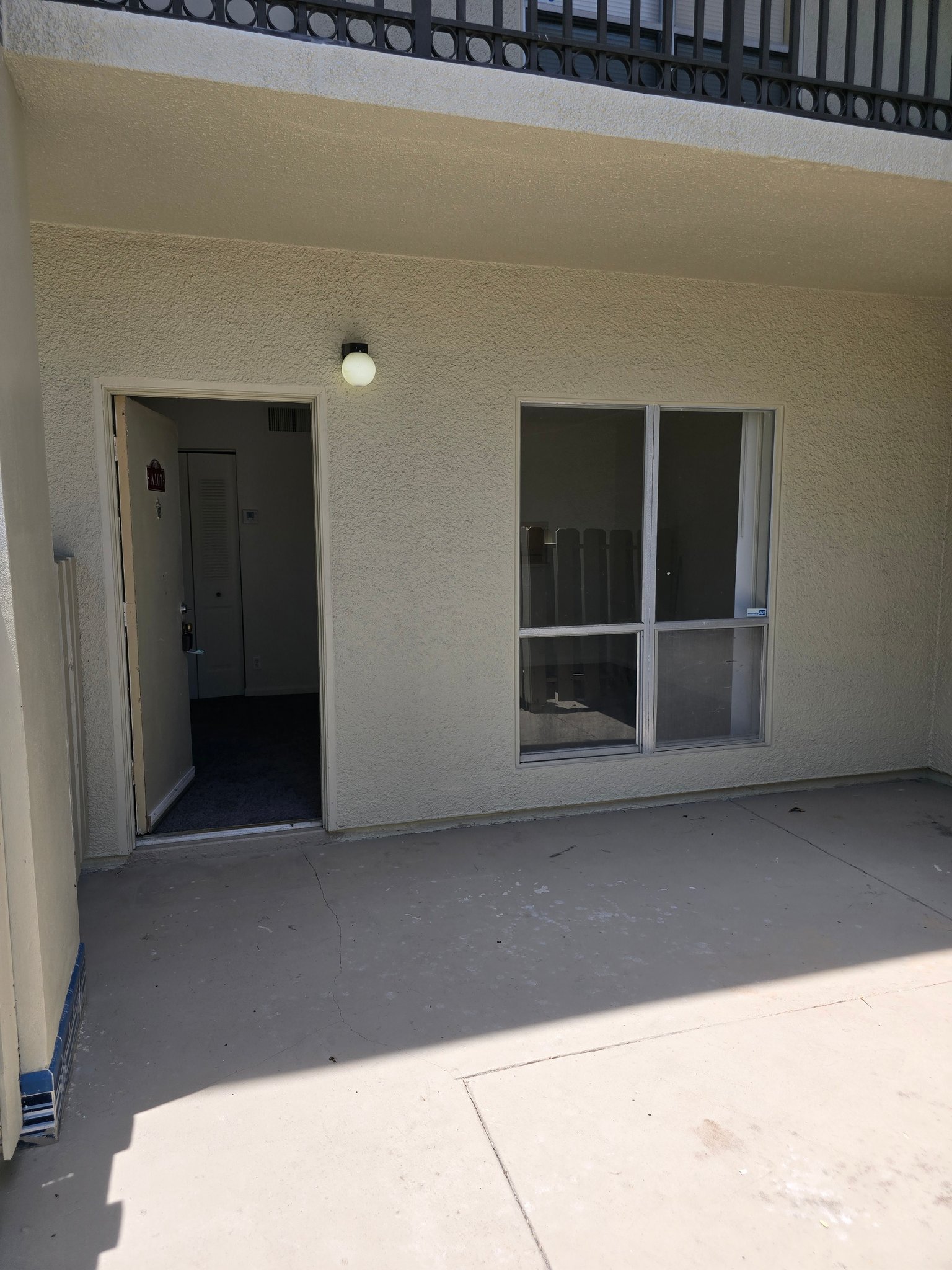 West Palm beach Condo: 1500 N. Congress Ave