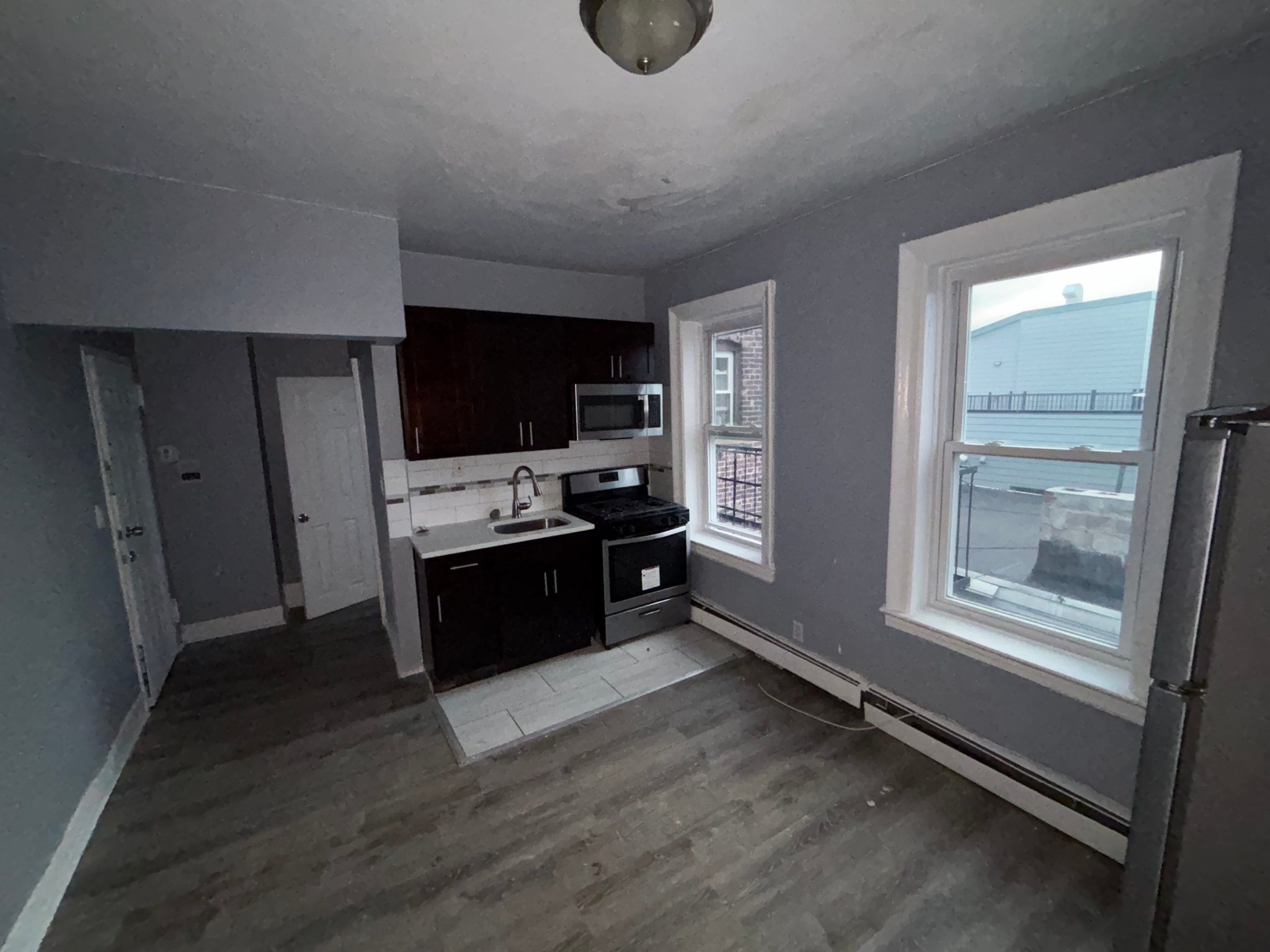 Jersey City Apartment: 149 Zabriskie St
