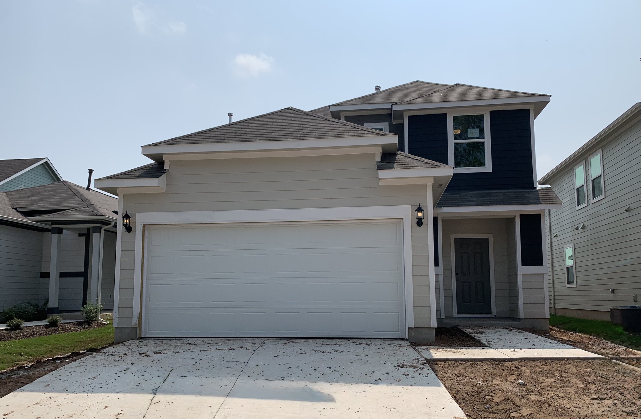 Austin House: 1607 Adobe Walls Way