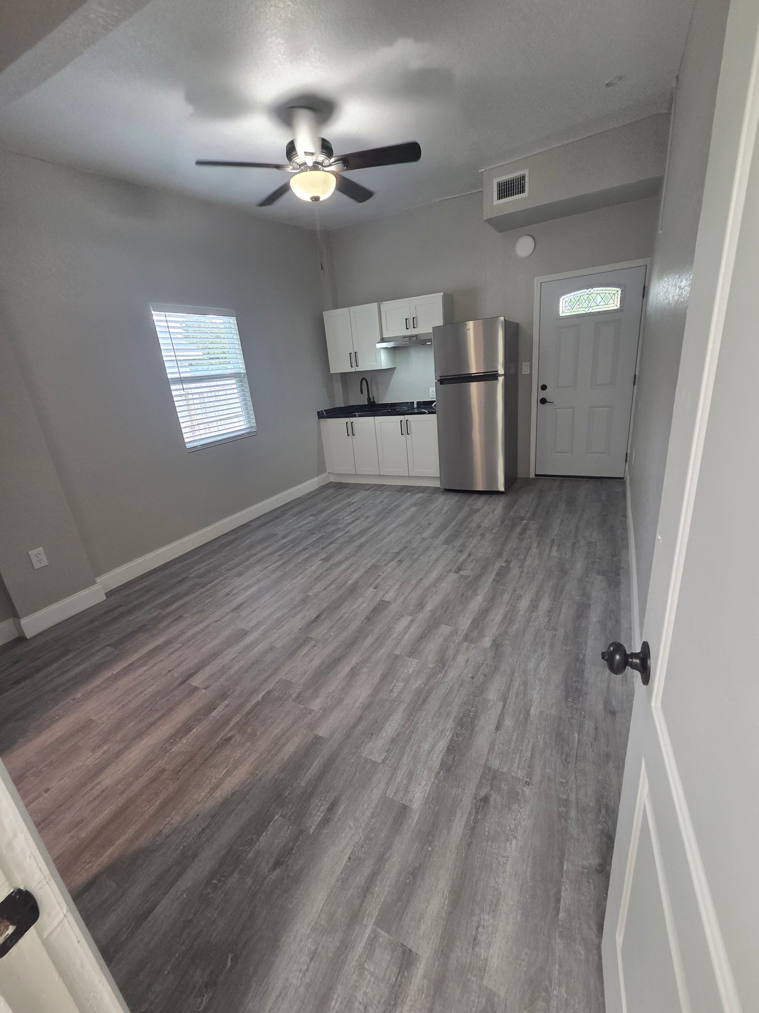 Saint Cloud Other: 2410 11th St