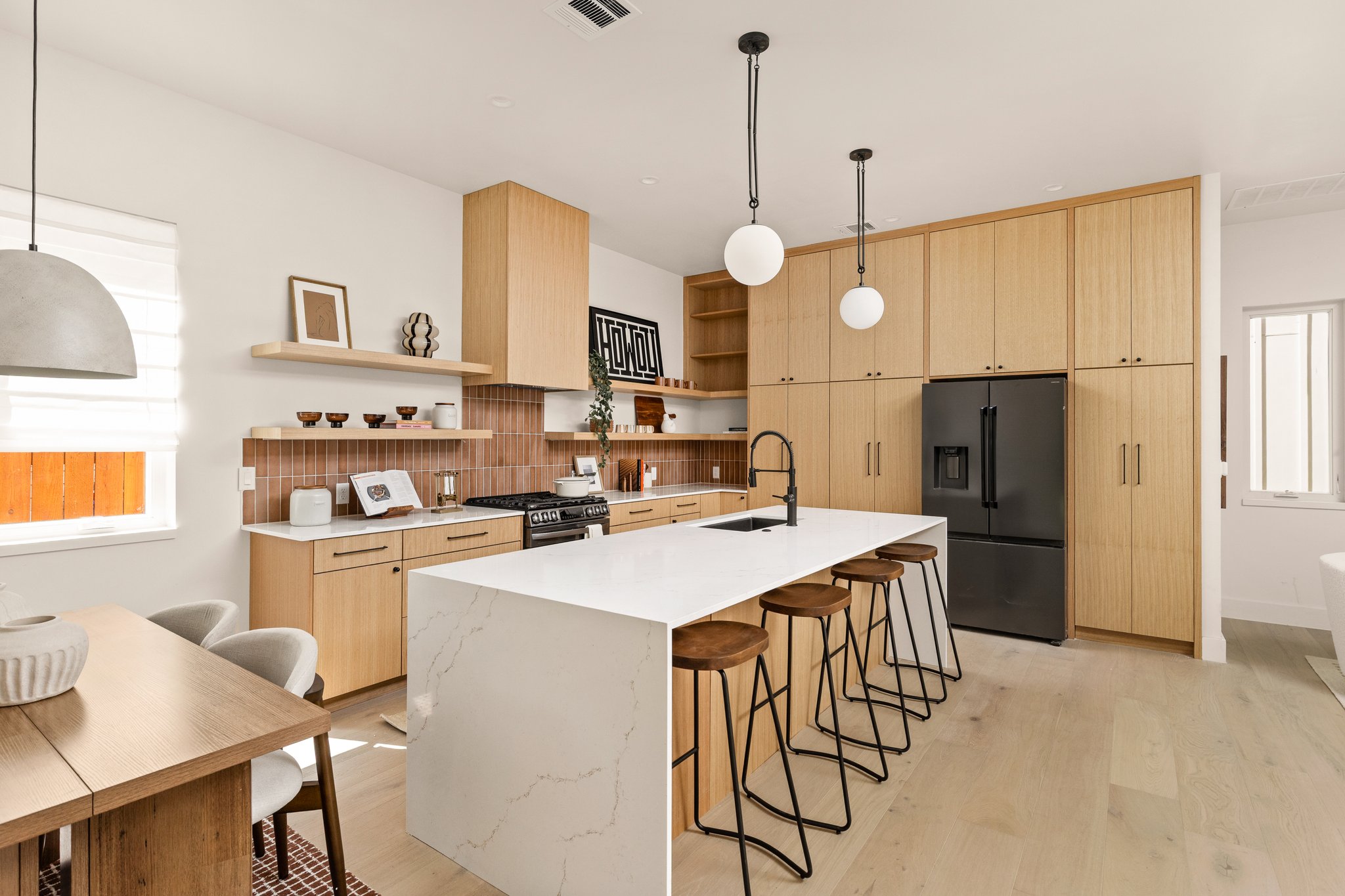 Austin House: 1803 Fair Oaks Dr