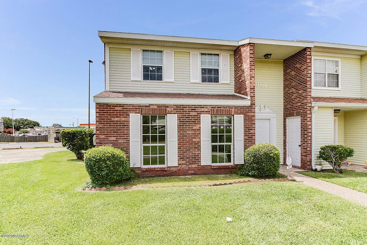 Lafayette Condo: 101 Wilbourn Blvd
