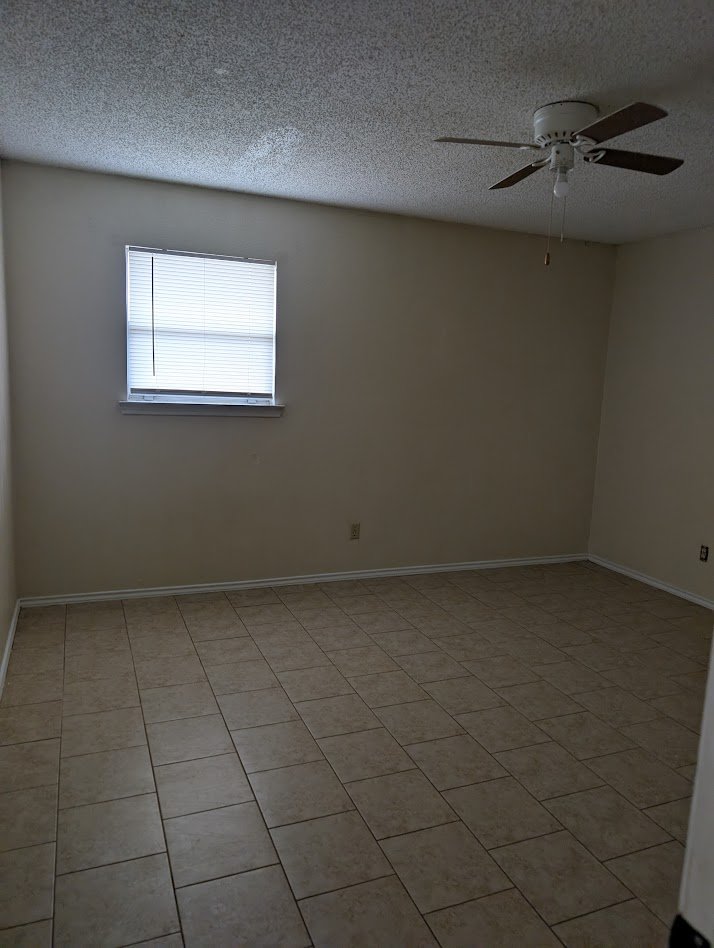Copperas Cove Apartment: 505 Hackberry St