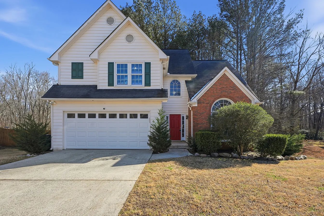 Lawrenceville House: 3235 Haverhill Rowe