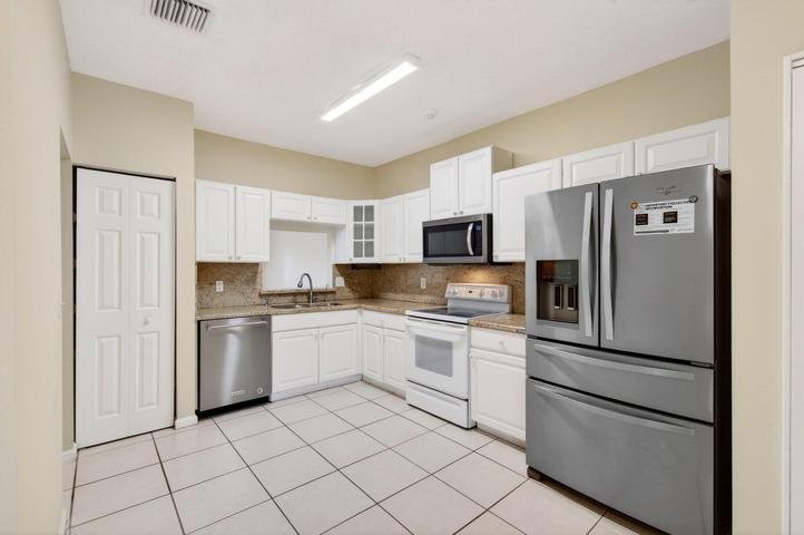 Boca Raton Townhome: 8289 Via Serena