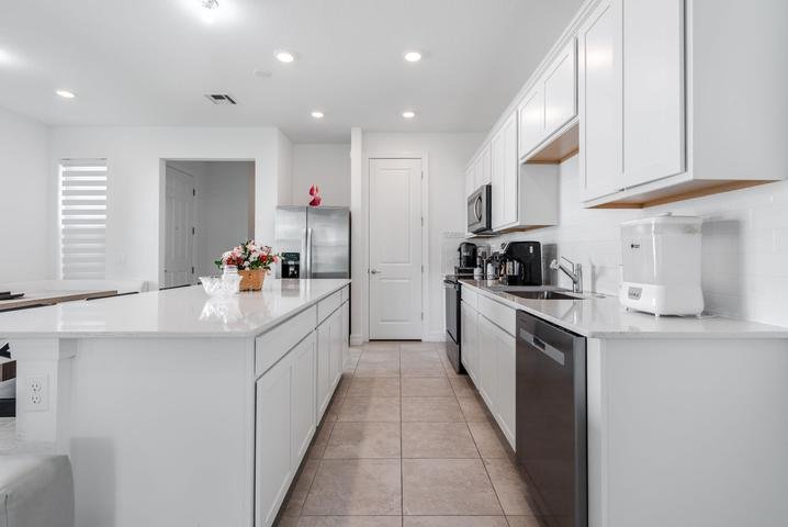 Greenacres Townhome: 6082 Carre Way