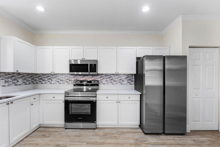 Weston Townhome: 2482 Cordoba Bend