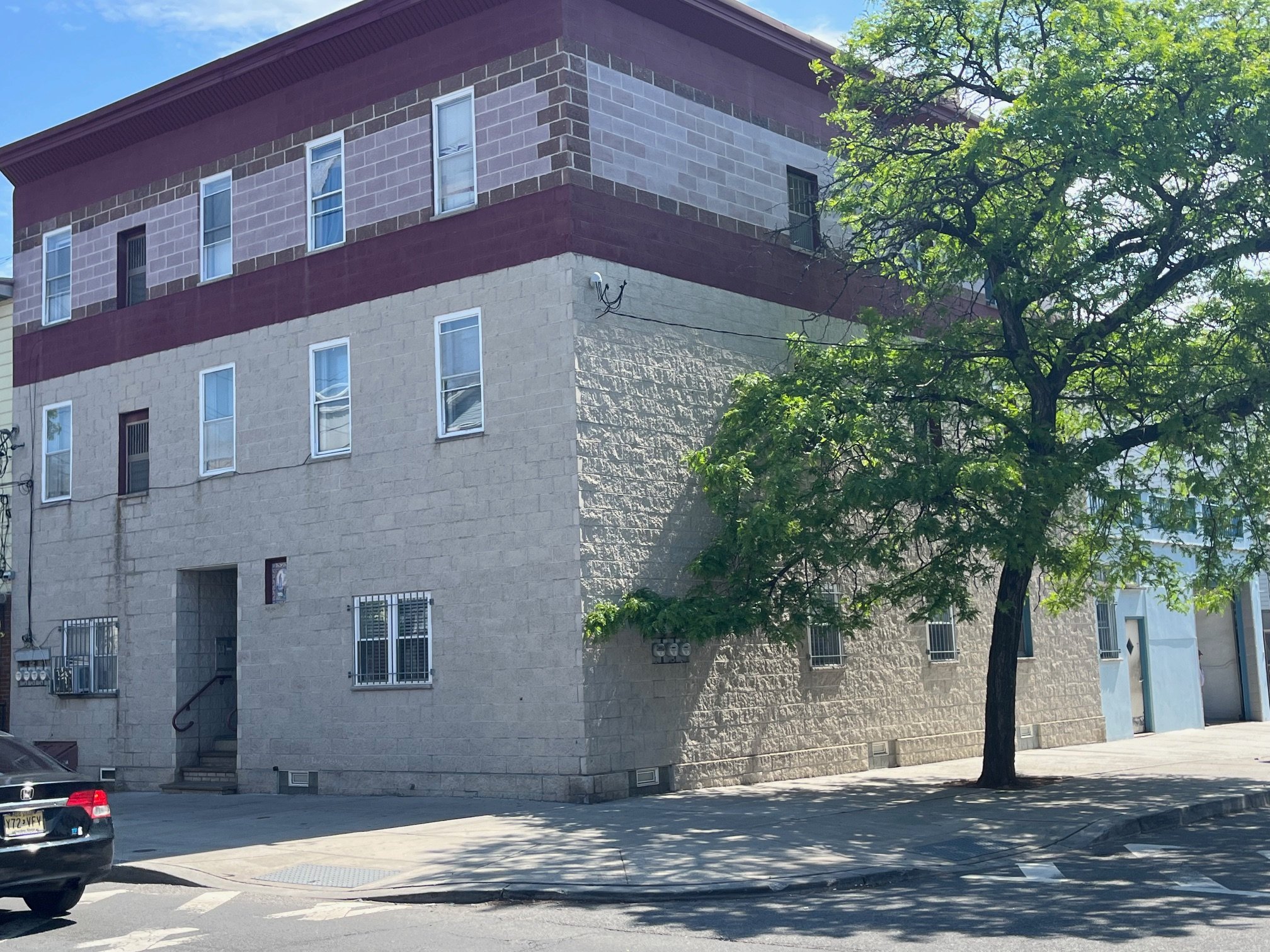 Newark Multiplex: 92-94 Pacific Street