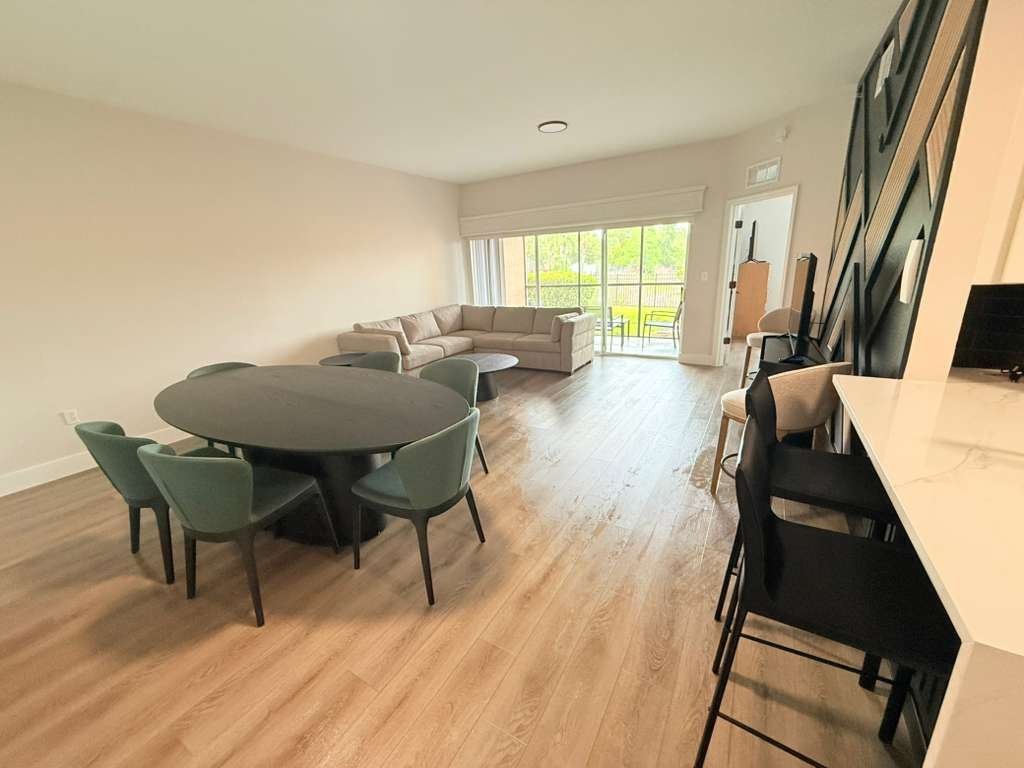 Orlando Condo: 8815 Worldquest Blvd