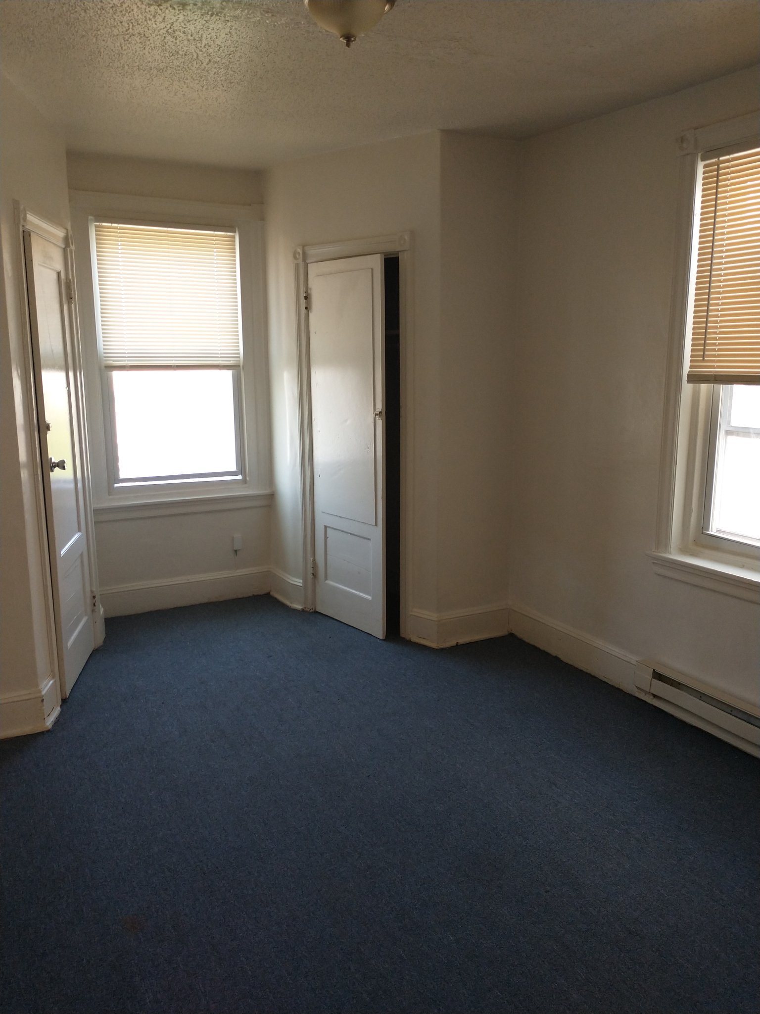 Philadelphia Townhome: 4246 N 6th St
