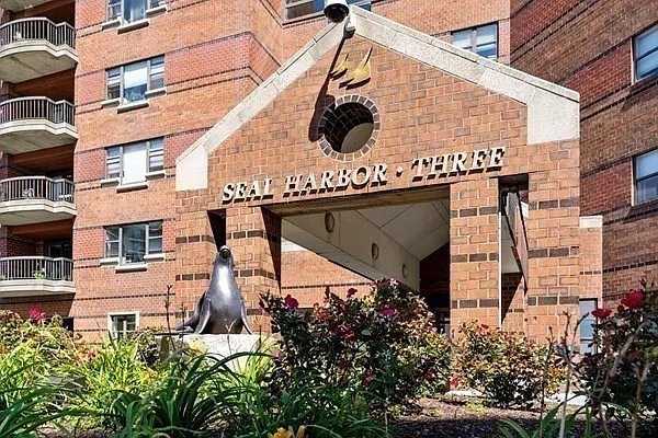 Winthrop Condo: 3 Seal Harbor Rd