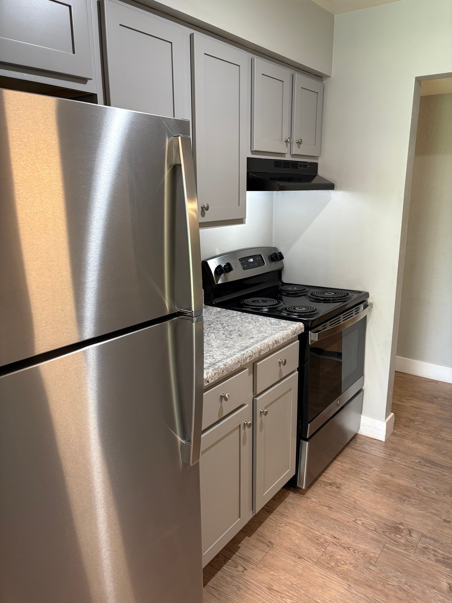 Peoria Heights Apartment: 4028 N Illinois Ave