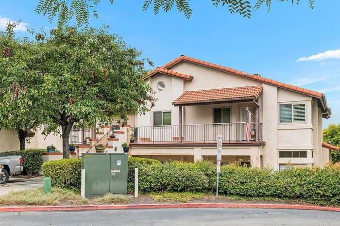 Carlsbad Condo: 2812 Chatsworth Way