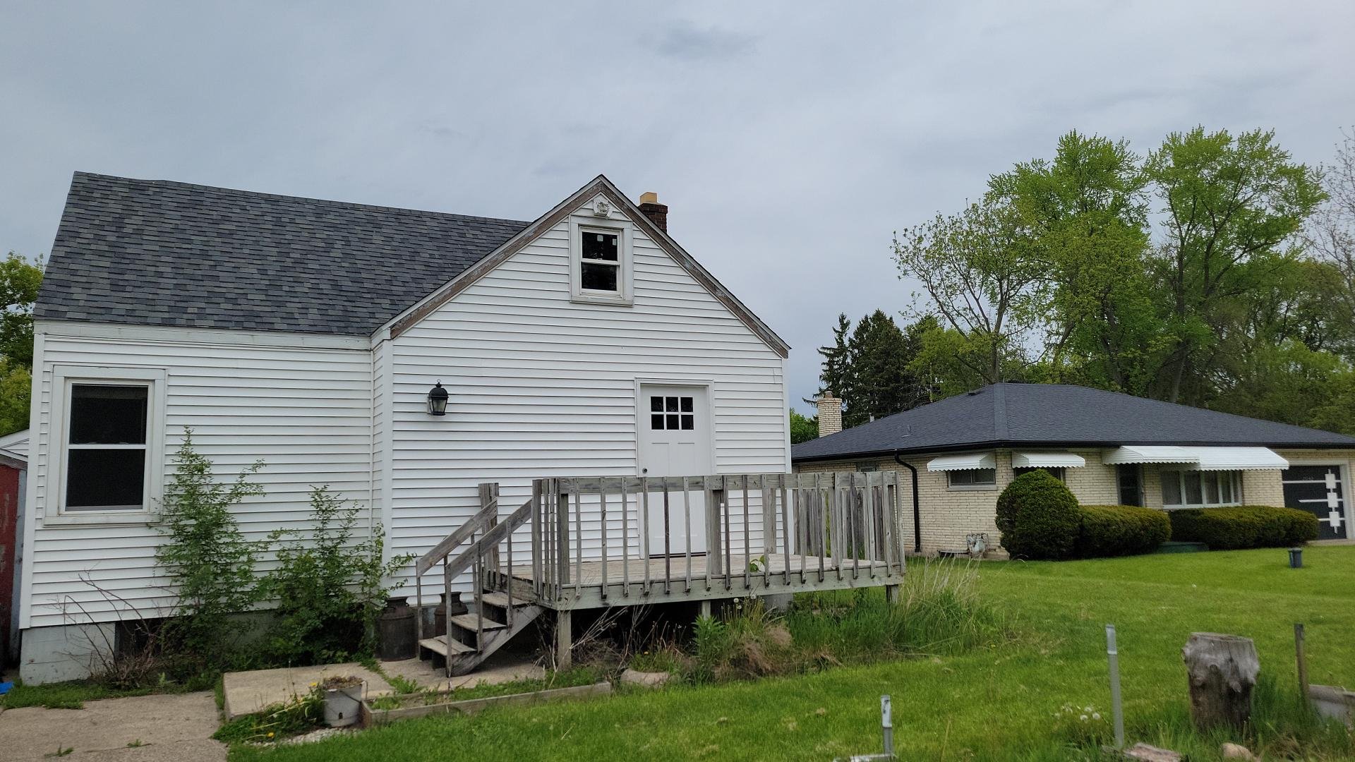 Antioch House: 25160 W Circle Ave