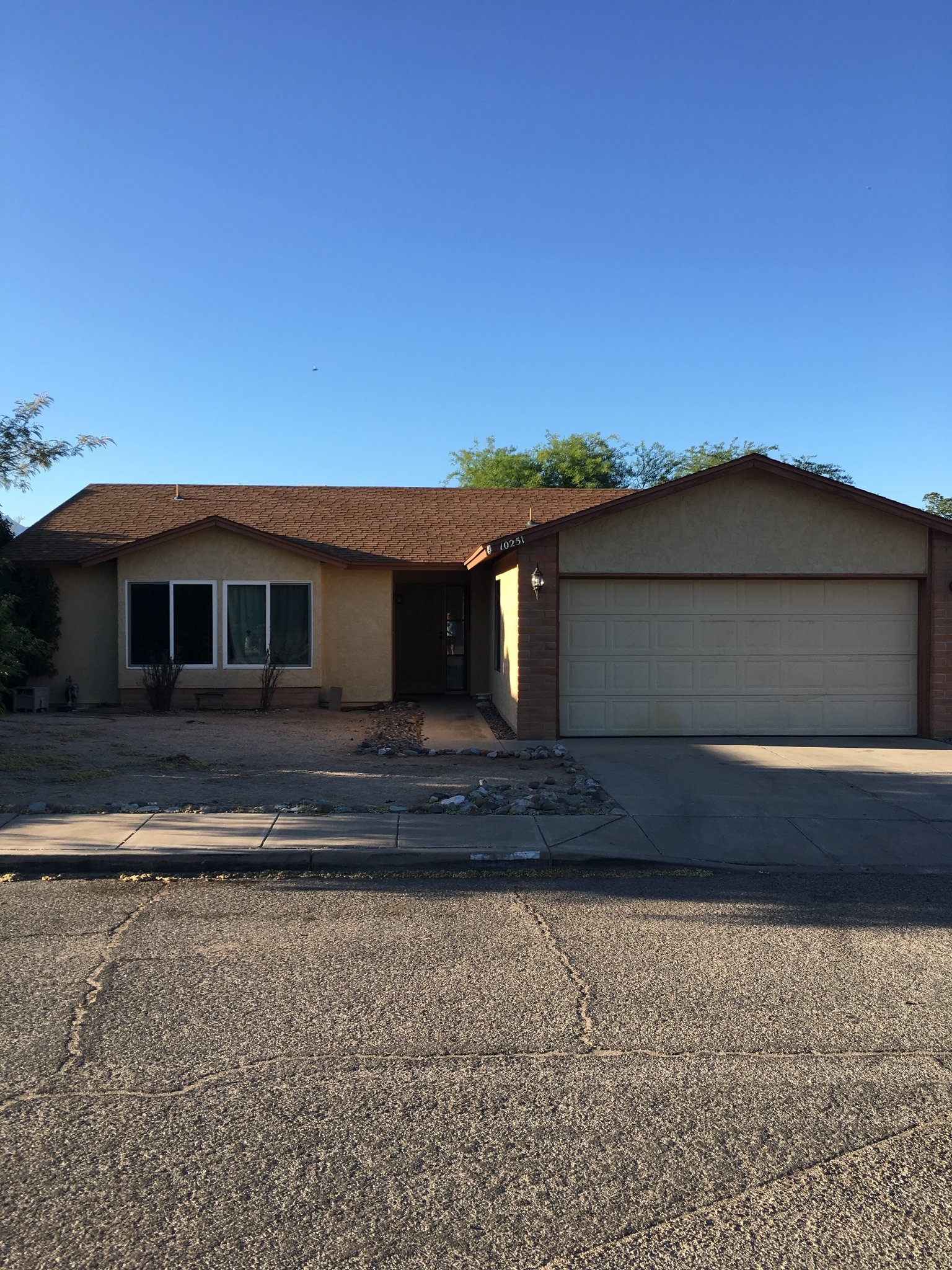 Tucson House: 10251 E Potomac