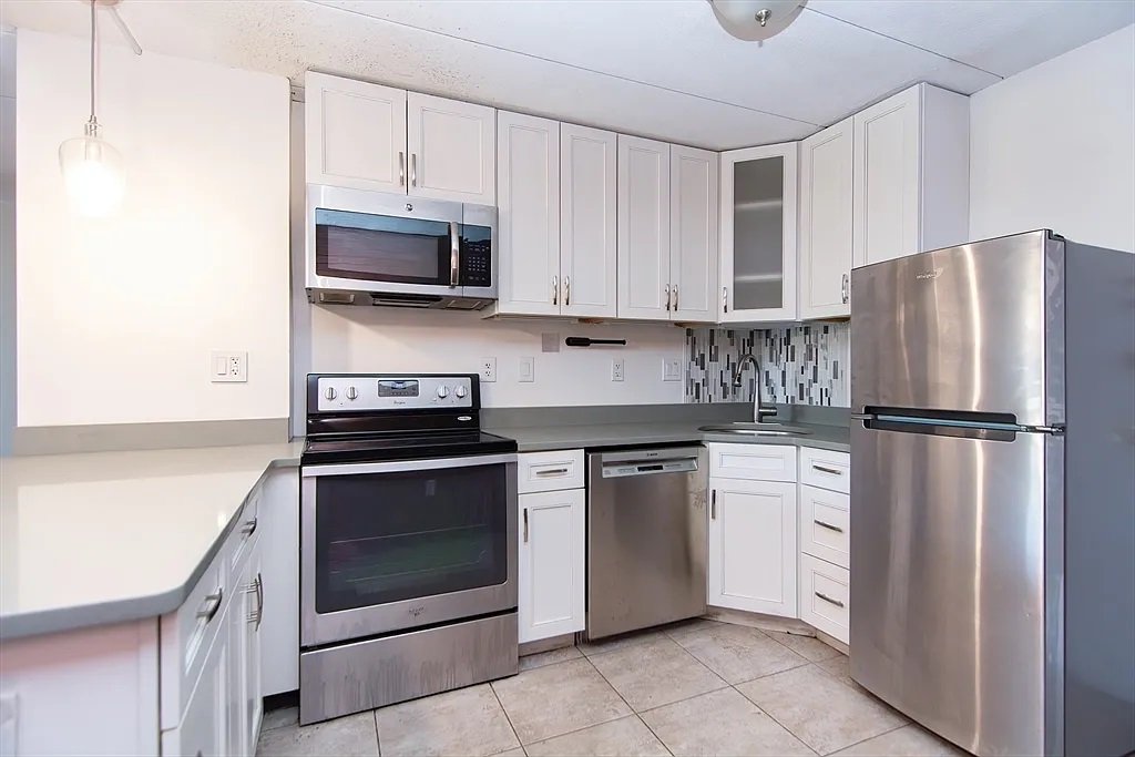 Cambridge Condo: 47 Homer Ave