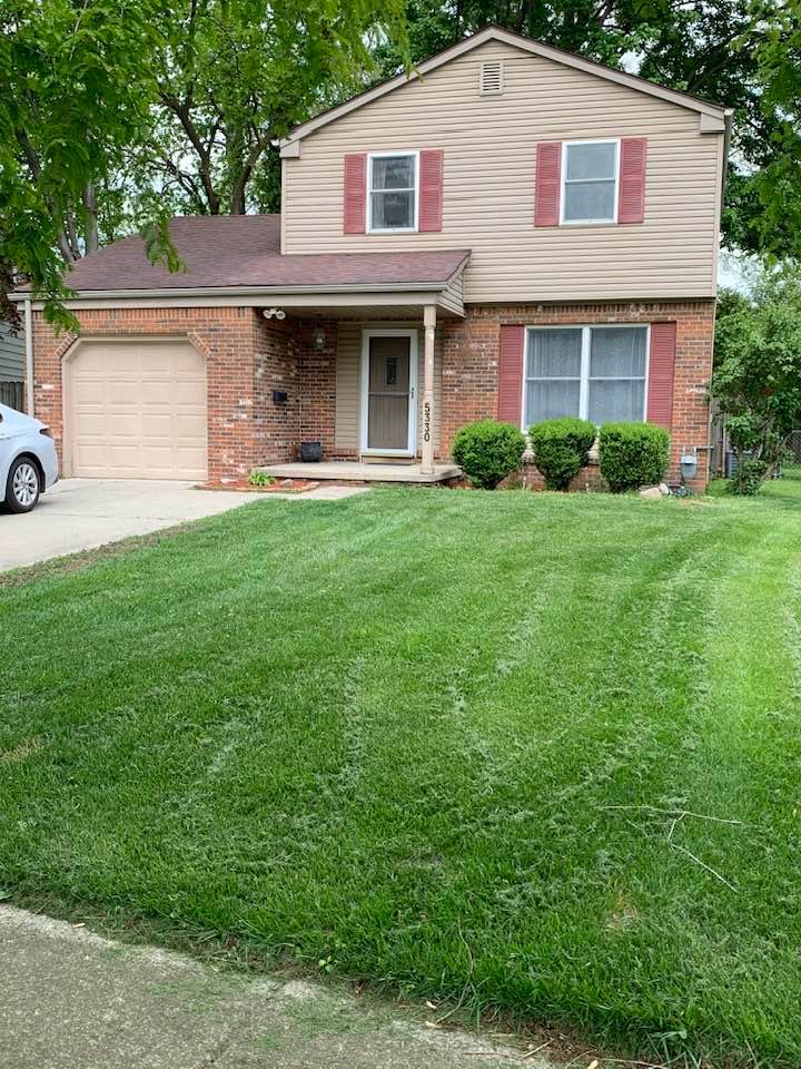 Toledo House: 5330 Lenticel Dr
