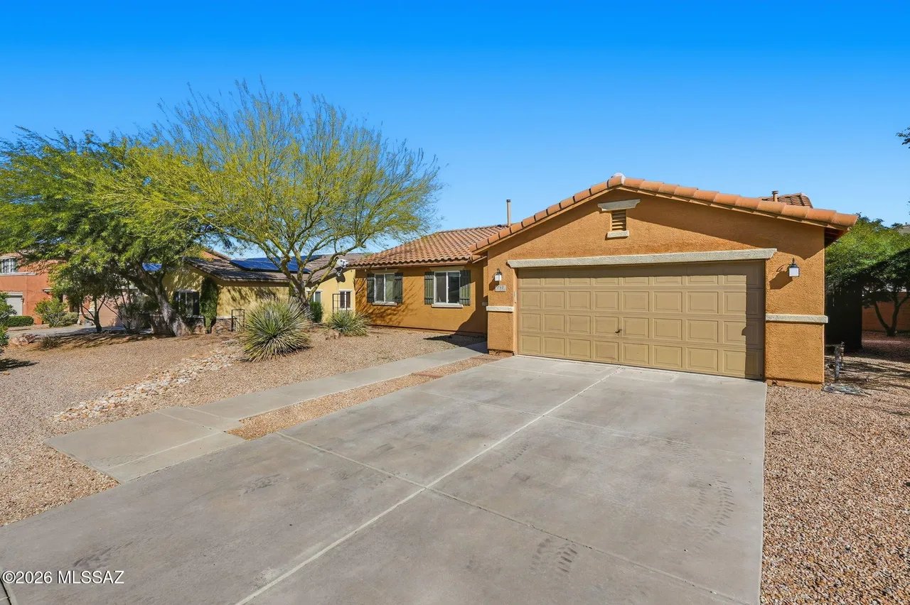 Corona De Tucson House: 757 S Harry P Stagg Drive
