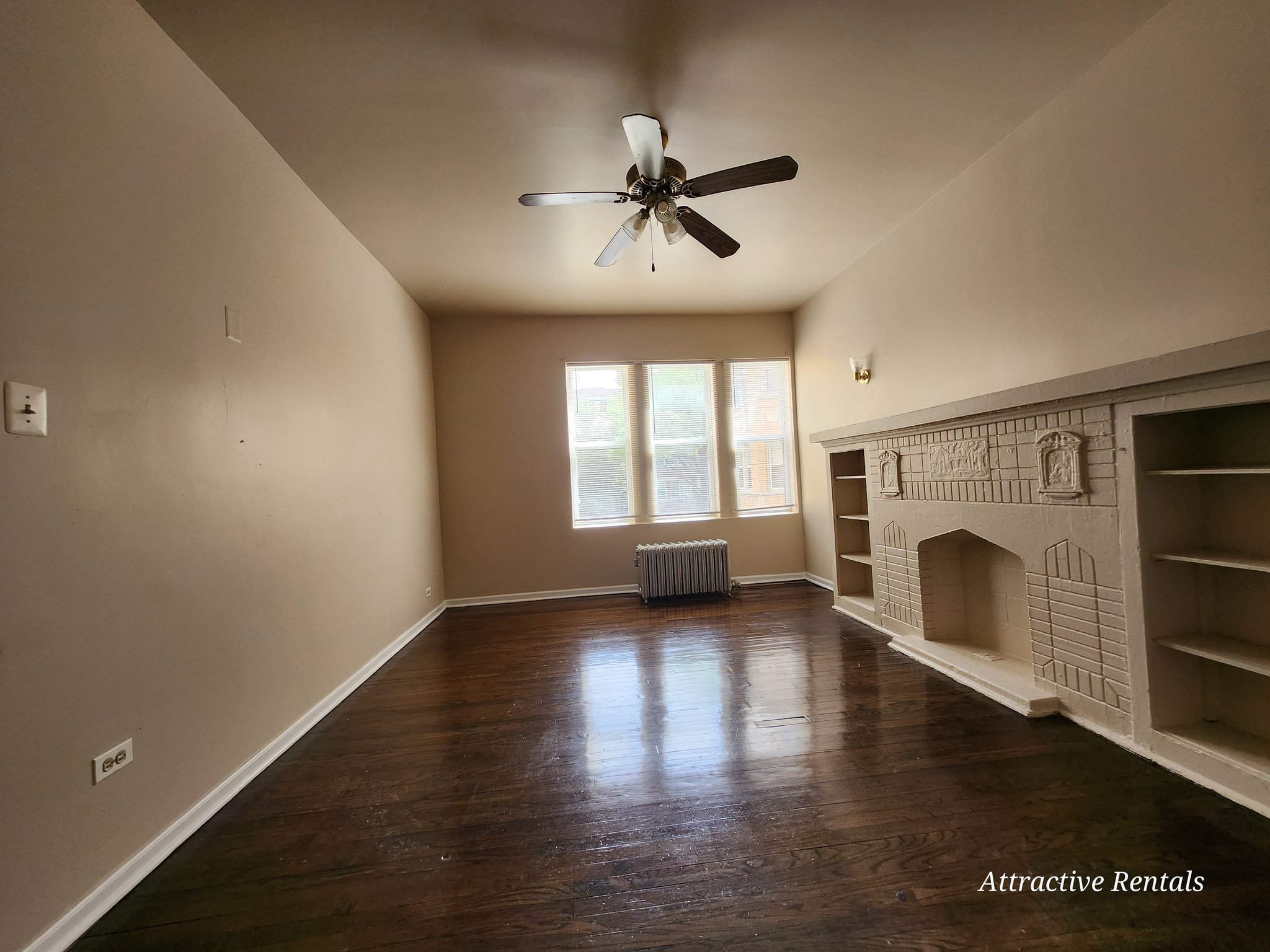Chicago Apartment: 12 N Long Ave