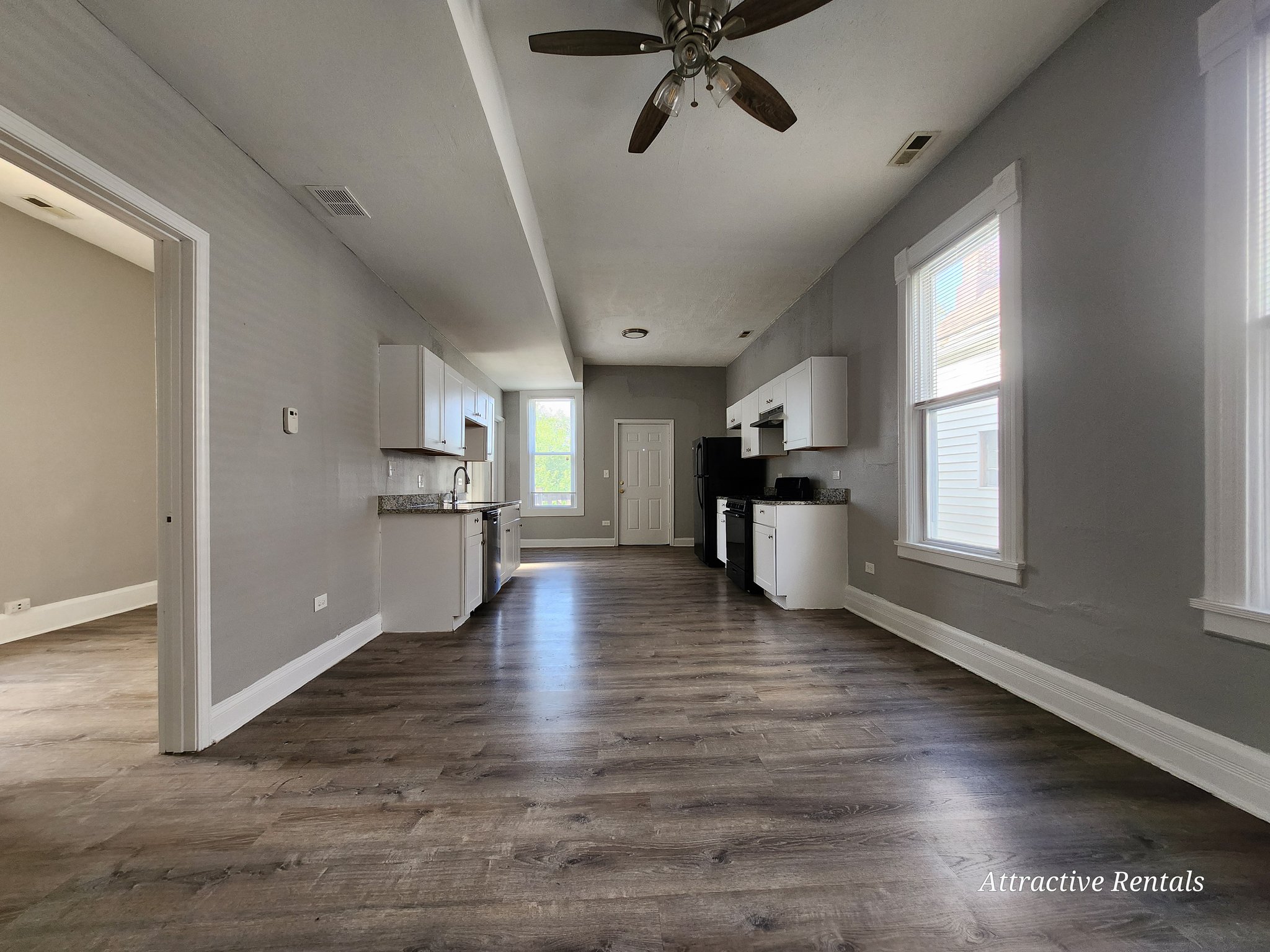Chicago Apartment: 1350 E 76th St