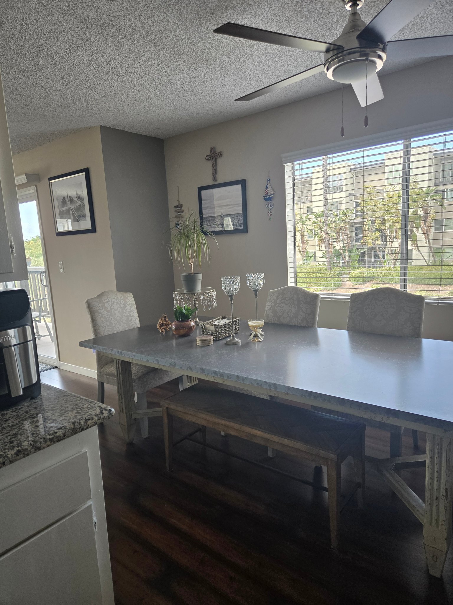 Rolling Hills Estates Apartment: 28151 Highridge Rd.