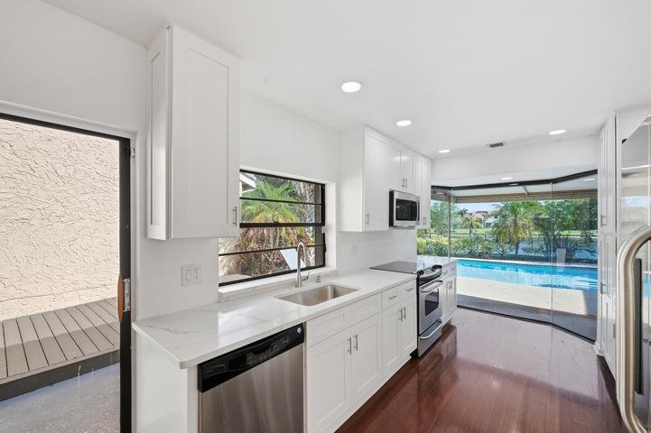 Boca Raton House: 6488 Pond Apple Road