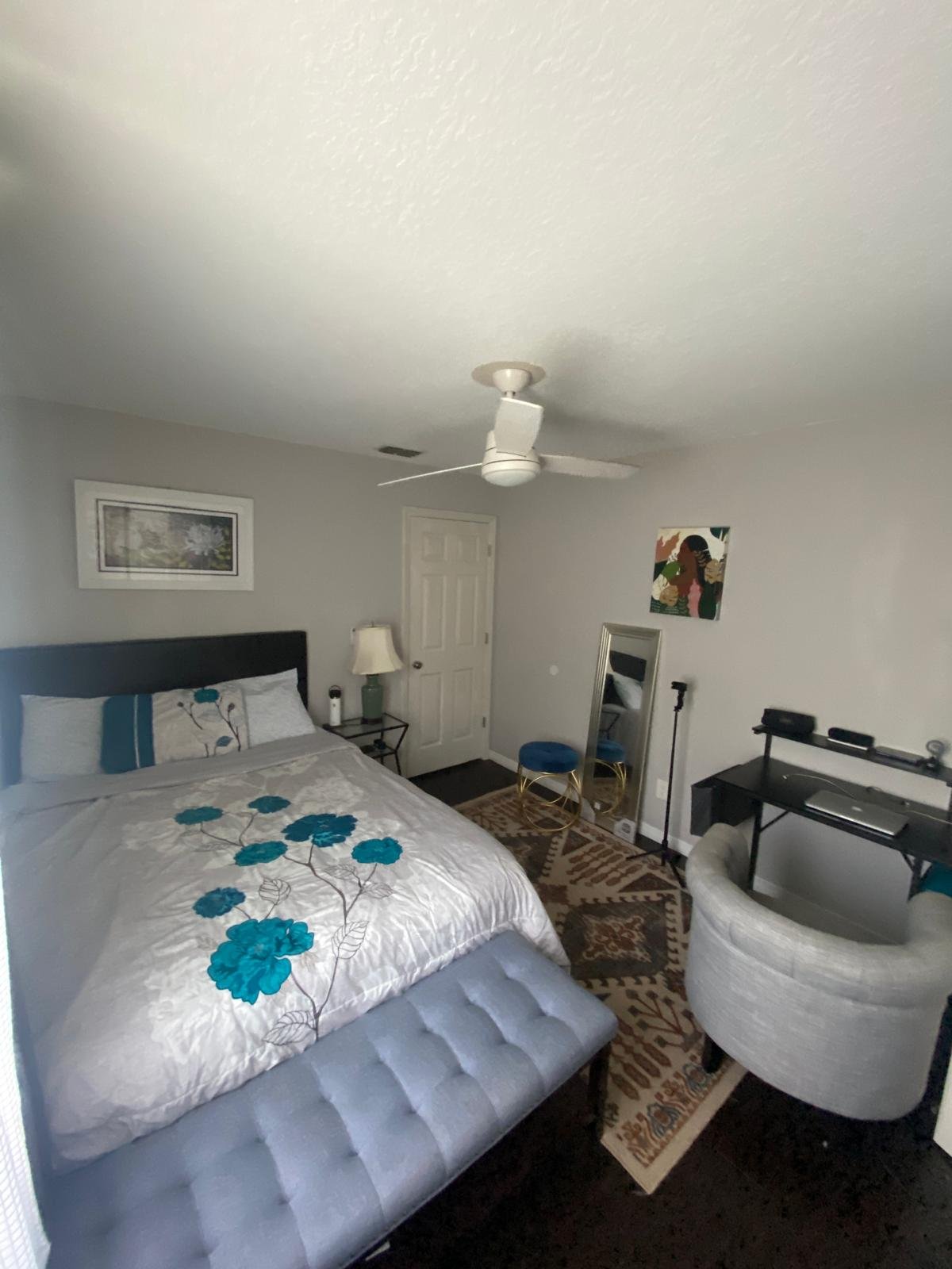 Orlando House: 2986 S Tanner Rd