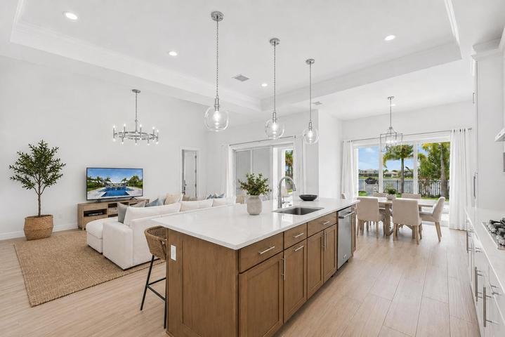 Palm Beach Gardens House: 10358 Northbrook Circle